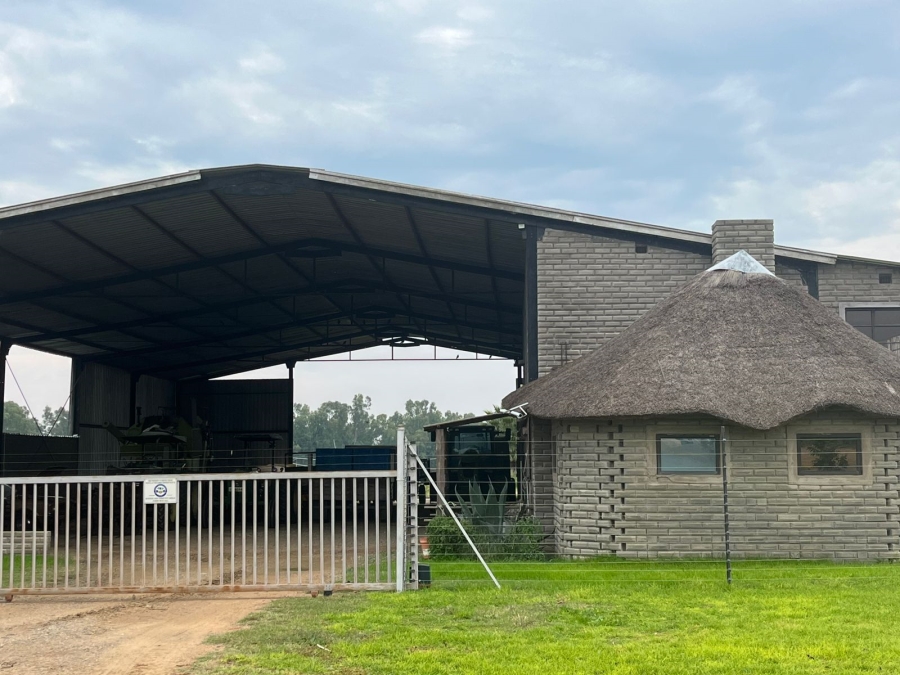 12 Bedroom Property for Sale in Douglas Rural Northern Cape